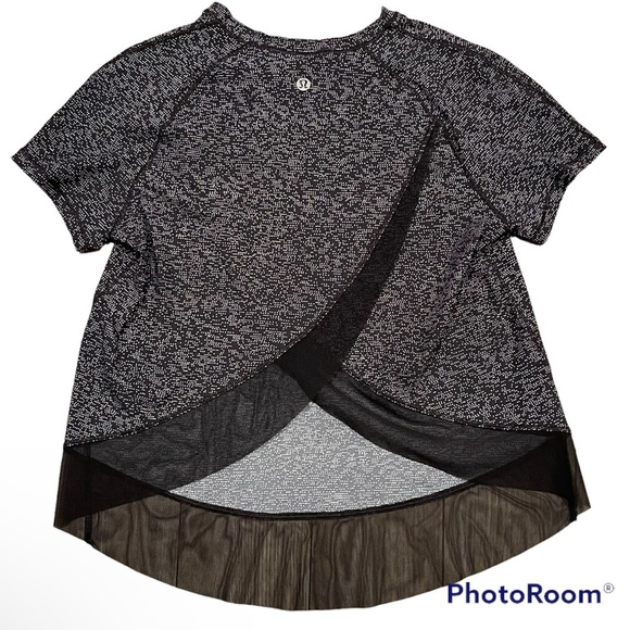 lululemon quick pace short sleeve soundwave white black Preowned great condition - Picture 1 of 10